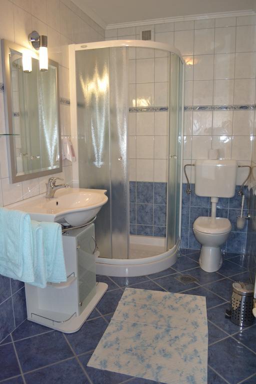 Apartments And Rooms Tavcar Блед Стая снимка