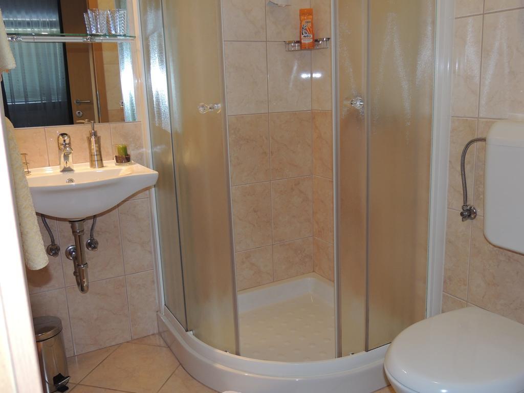 Apartments And Rooms Tavcar Блед Екстериор снимка